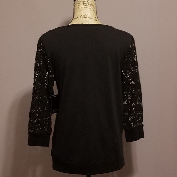 Blouse - Picture 3 of 4